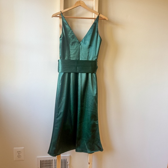 Finders Keepers Belted Green Midi Dress - Picture 3 of 3